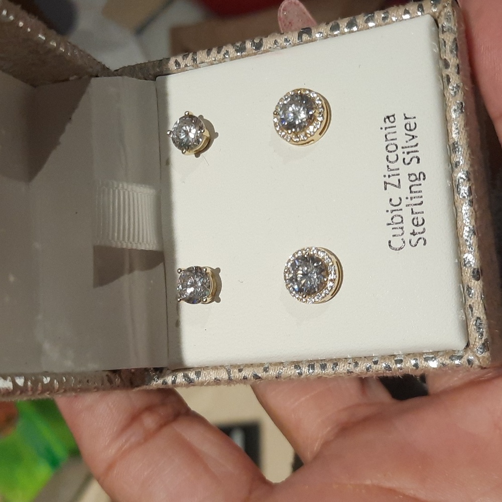 NIB SOLID 14K YELLOW GOLD OVER STERLING SILVER WEDDING HALO STUD EARRINGS 2PR